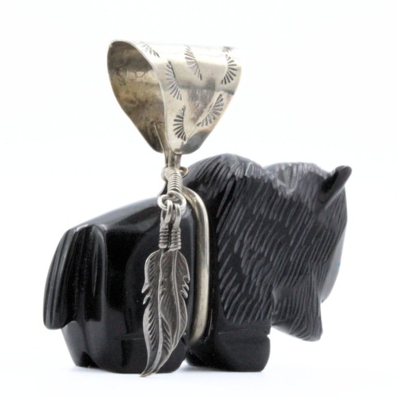 Vintage Zuni Buffalo Fetish Sculpted Onyx 2" Large Sterling Silver Pendant - Picture 3 of 9